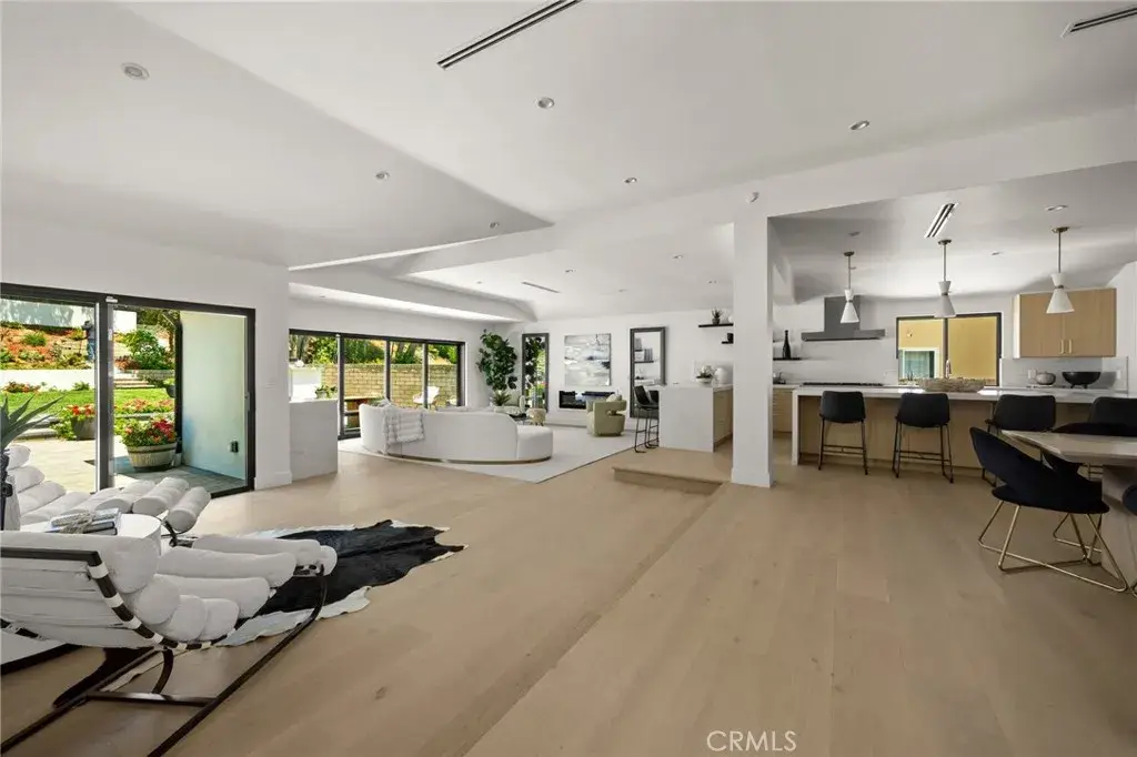 5100 Orrville Avenue, Woodland Hills, CA 91367 - #1