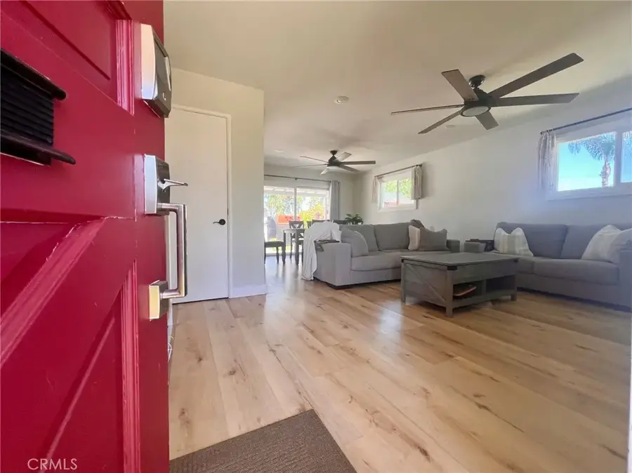 20933 Hemmingway Street, Canoga Park, CA 91304 - #3