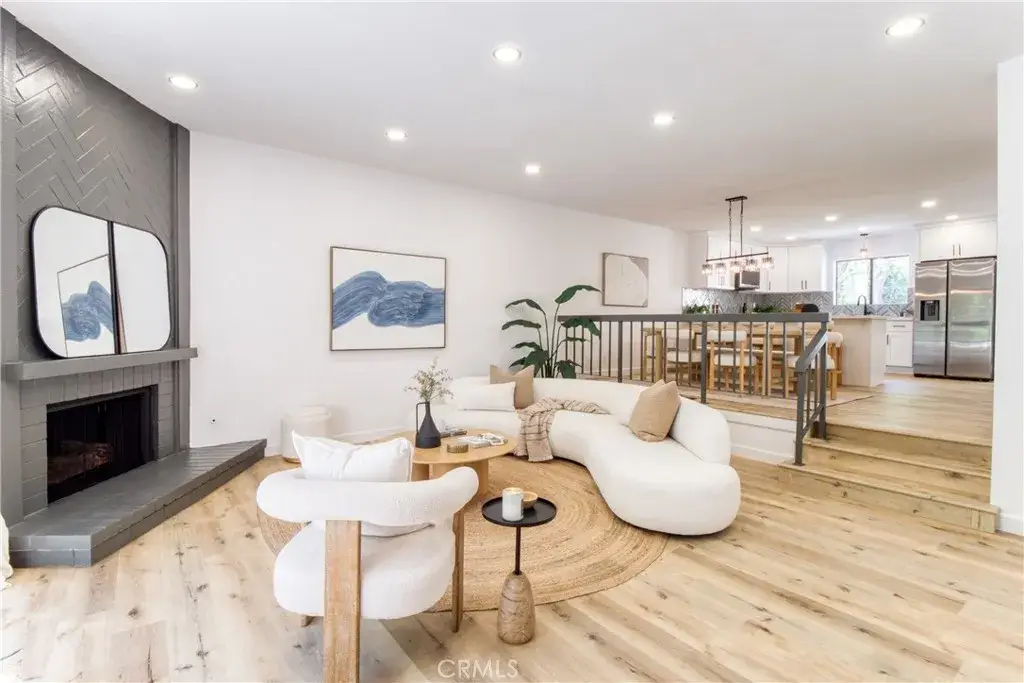 21900 Marylee Street #293, Woodland Hills, CA 91367 - #1