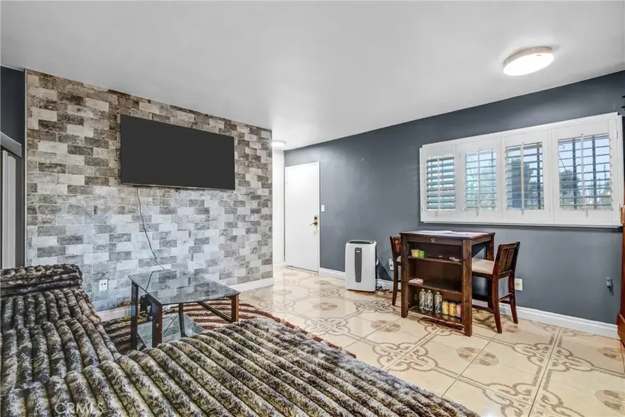 7904 Laurel Canyon #12, North Hollywood, CA 91605 - #2