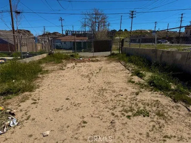 15557 5th Street, Victorville, CA 92395 - #2