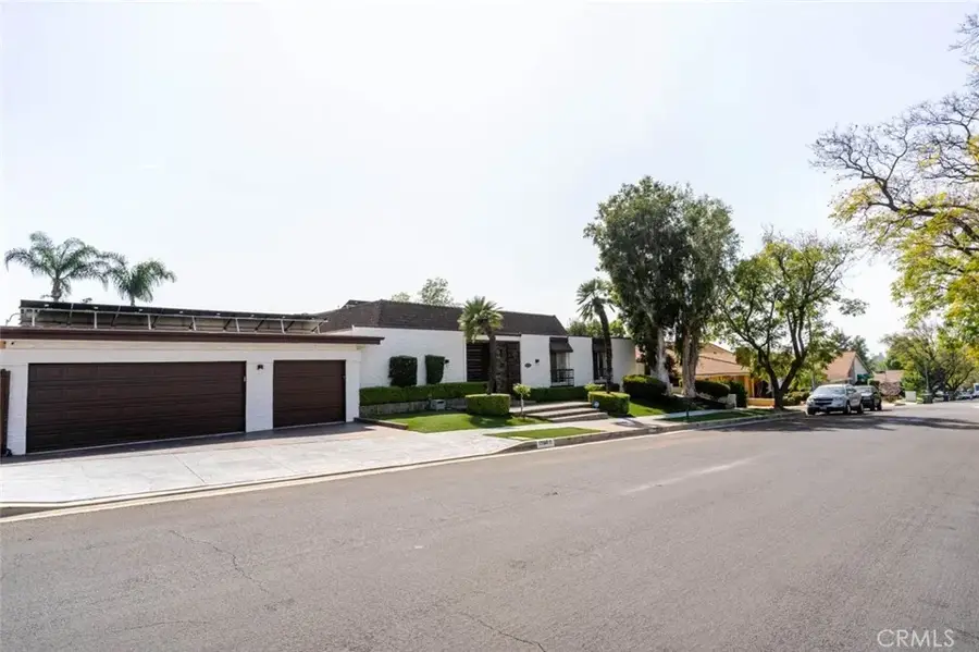 17180 Ballinger Street, Northridge, CA 91325 - #3