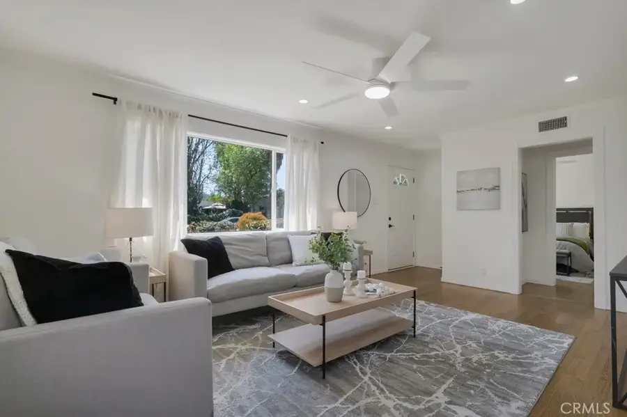 22529 Clarendon, Woodland Hills, CA 91367 - #3