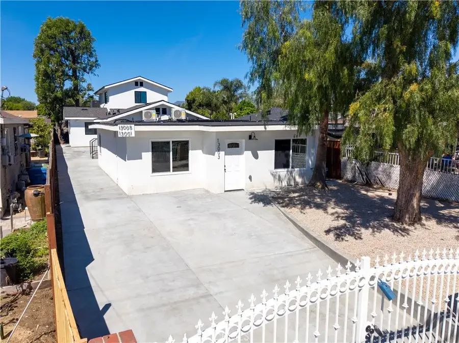 13003 Kamloops Street, Pacoima, CA 91331 - #2