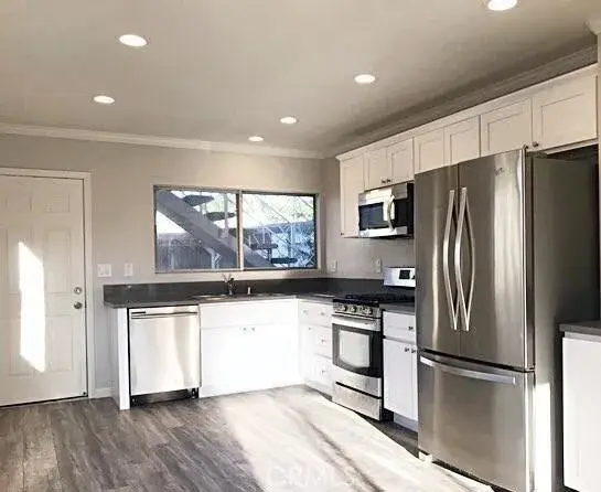 716 Fischer, Glendale, CA 91205 - #3