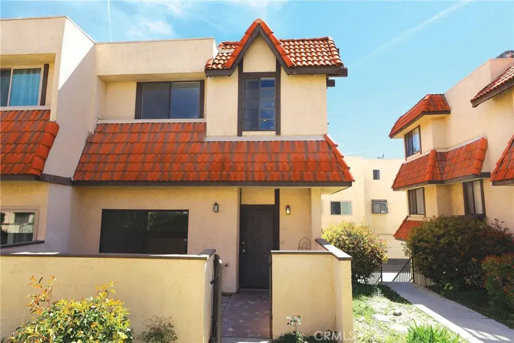 27623 Nugget Dr #4 Drive #4, Canyon Country, CA 91387 - #1