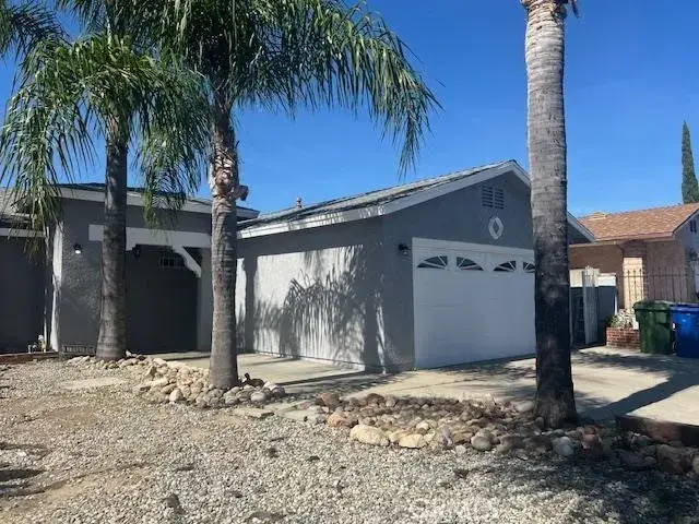 12729 Judd, Pacoima, CA 91331 - #1