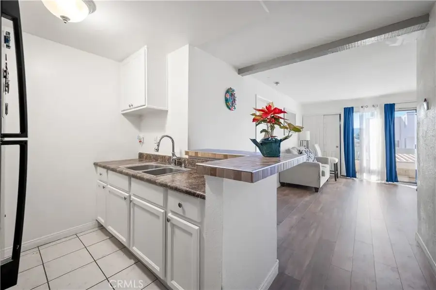 21800 Schoenborn Street #215, Canoga Park, CA 91304 - #2