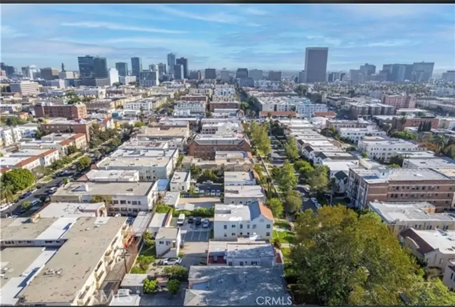 144 S Catalina, Los Angeles, CA 90004 - #3