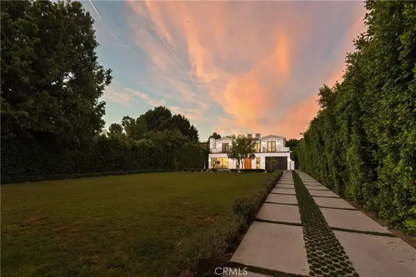 11835 Kling Street, Valley Village, CA 91607