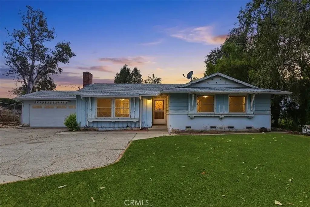 10136 Mcbroom, Sunland, CA 91040 - #1