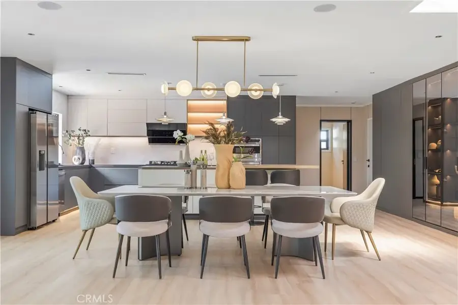 18057 Medley Drive, Encino, CA 91316 - #2