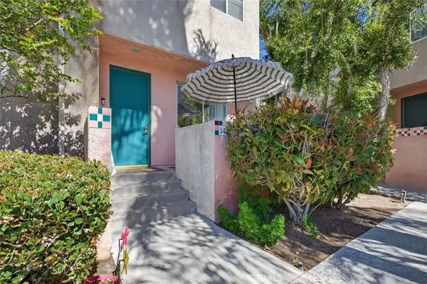 13901 Olive View Lane #14, Sylmar, CA 91342