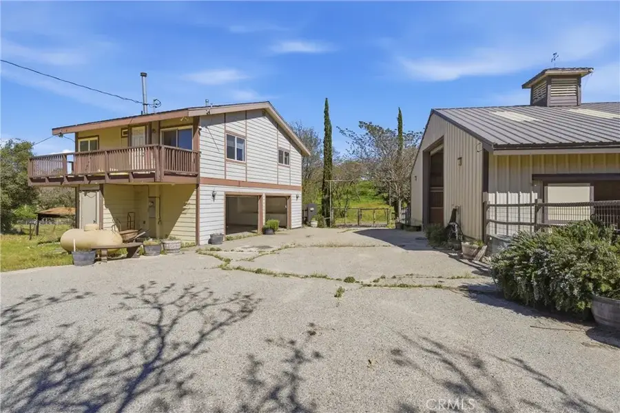 42135 San Francisquito Canyon Rd, Lake Hughes, CA 93532 - #2