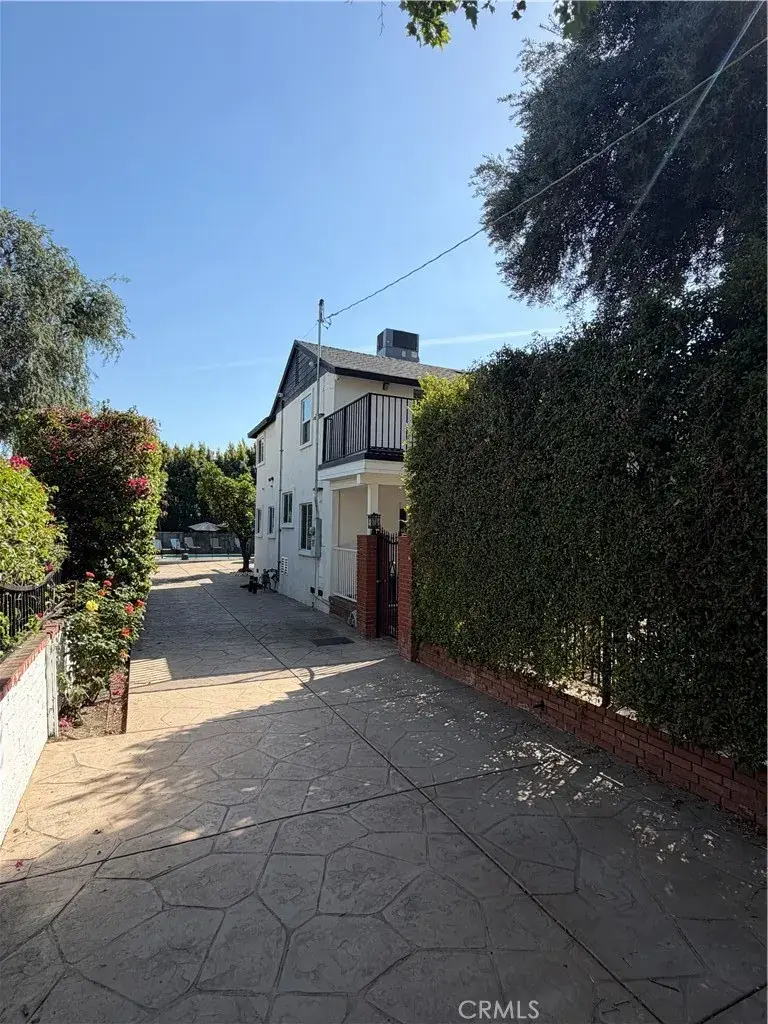 12406 Magnolia, Valley Village, CA 91607 - #3