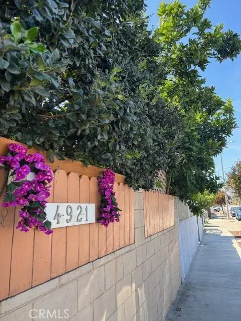 4921 S Centinela, Los Angeles, CA 90066 - #1