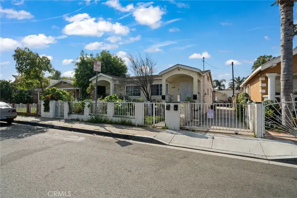 2208 Mortimer Street, Huntington Park, CA 90255 - #1