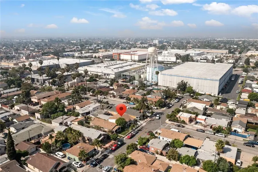 2208 Mortimer Street, Huntington Park, CA 90255 - #3