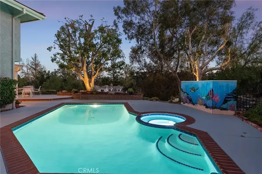24736 Eilat Street, Woodland Hills, CA 91367 - #2