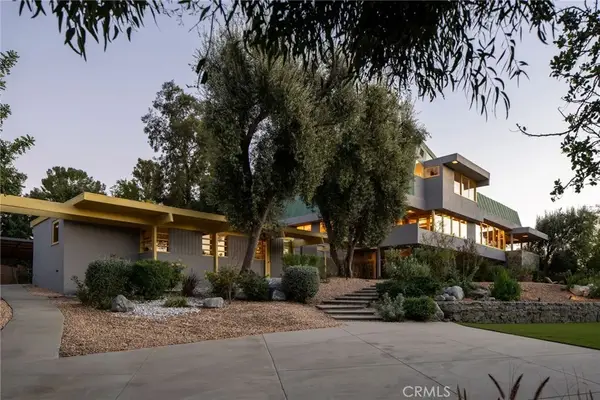 19950 Collier Street, Woodland Hills, CA 91364