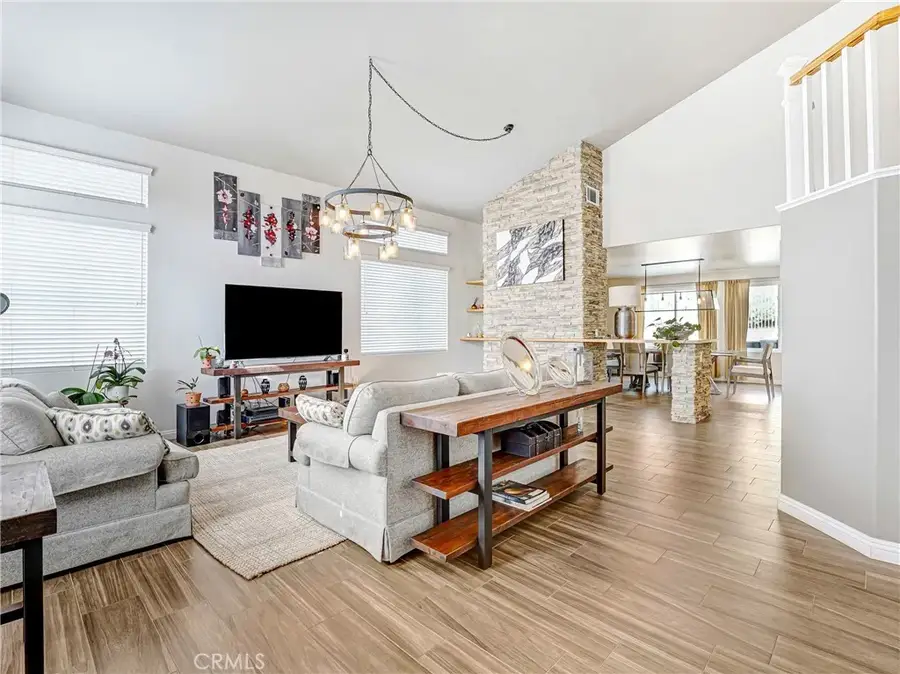 23805 Oak View, Newhall, CA 91321 - #2