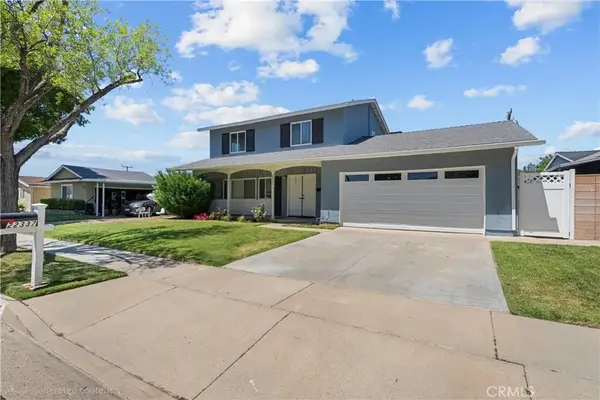 22337 Los Tigres Drive, Saugus, CA 91350