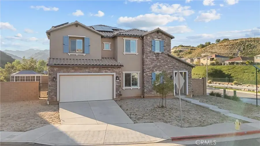 8327 N Mariposa Court, Canoga Park, CA 91304 - #2