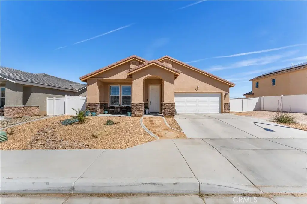 5645 W Avenue J15, Lancaster, CA 93536 - #1