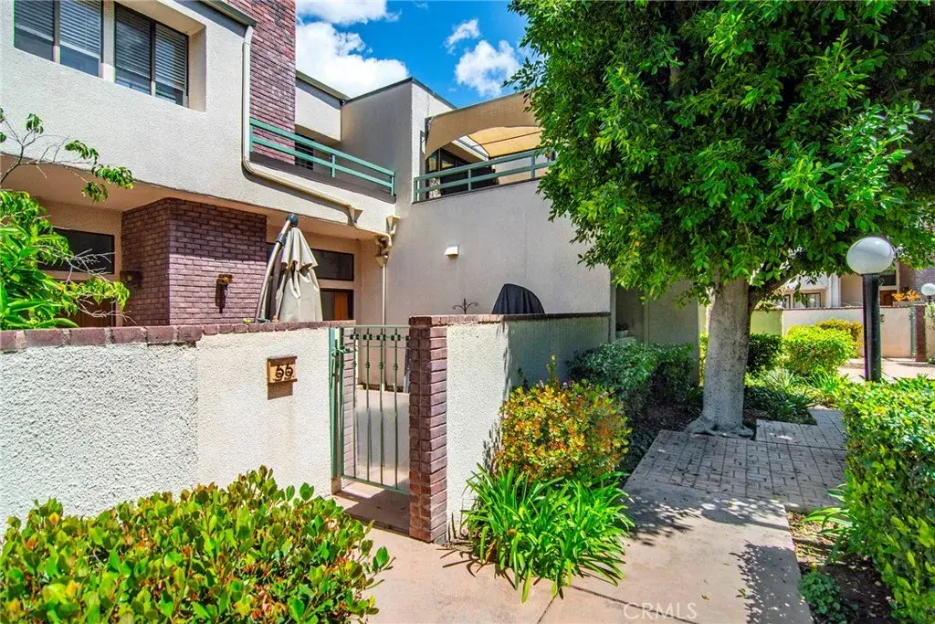 18739 Hatteras Street #55, Tarzana, CA 91356 - #1