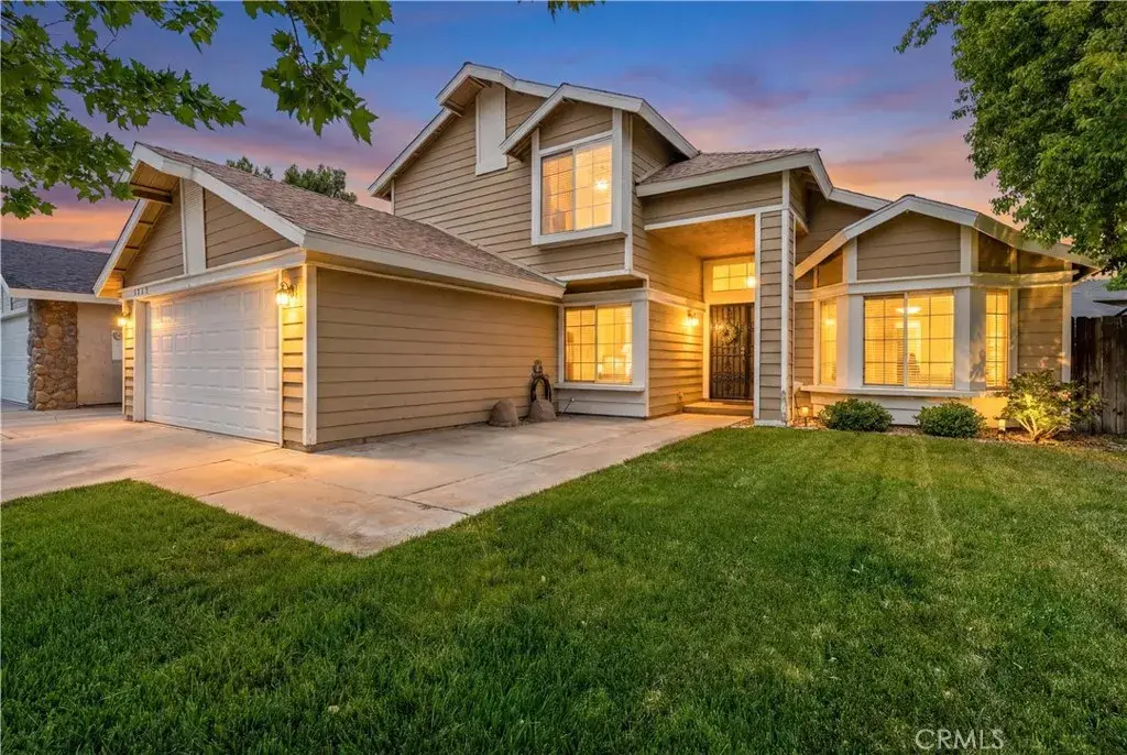 1605 Bluebell, Lancaster, CA 93535 - #1