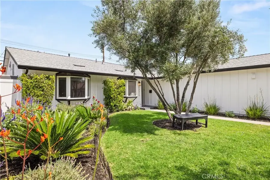 23377 Friar, Woodland Hills, CA 91367 - #2