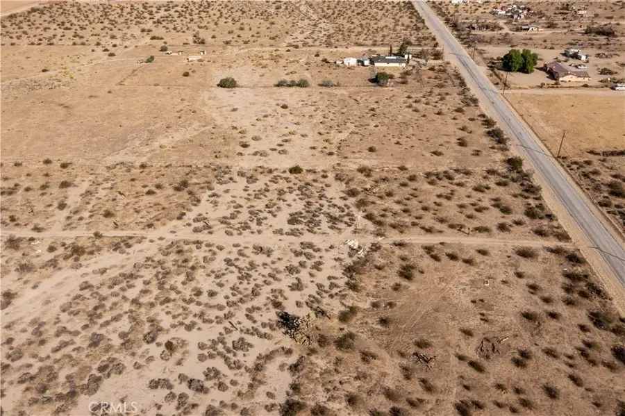 165 E Avenue S8, Palmdale, CA 93591 - #2