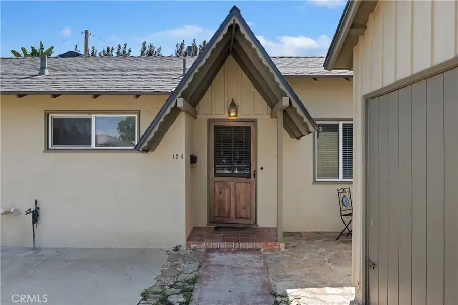 124 Hastings, San Buenaventura Ventura, CA 93003 - #2