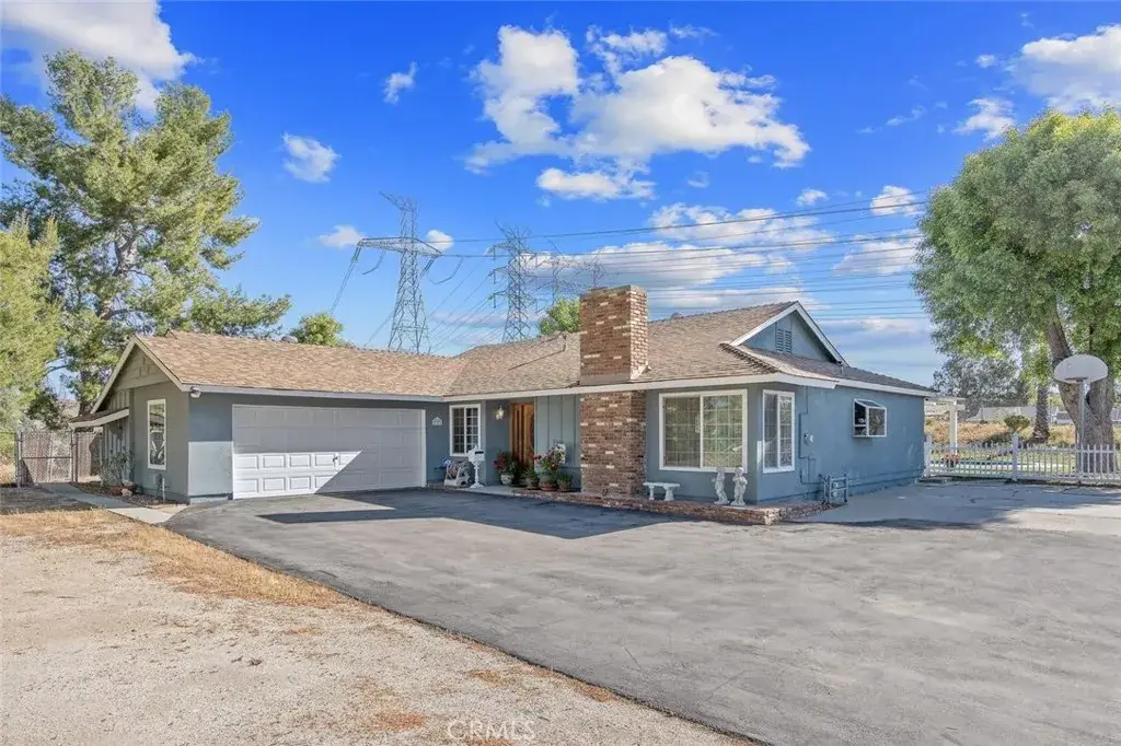 27971 Featherstar, Saugus, CA 91350 - #1