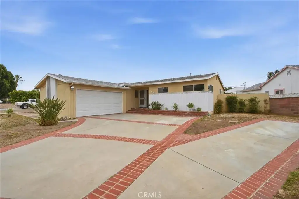 9610 Natick, North Hills, CA 91343 - #1