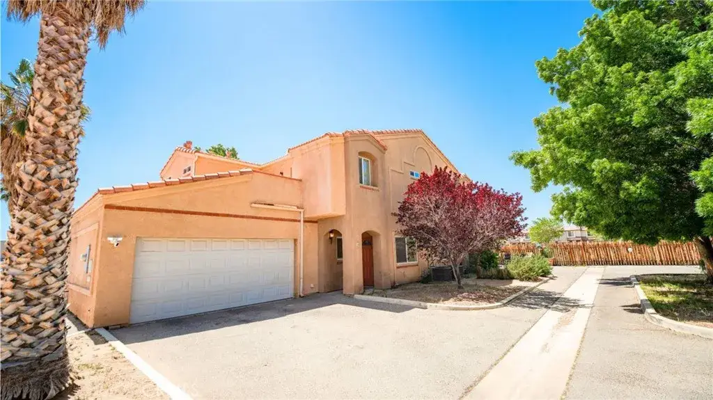 2320 E Avenue Q4 #56, Palmdale, CA 93550 - #1