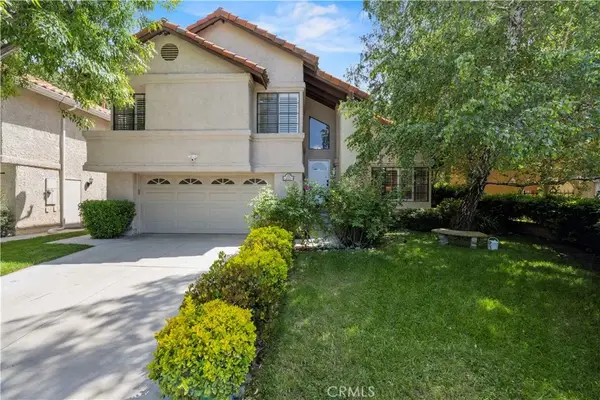 24103 Clearbank Lane, Newhall, CA 91321