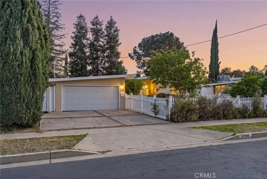 17066 Jersey St., Granada Hills, CA 91344 - #3
