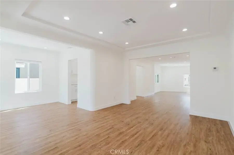 6517 Bellaire Avenue, North Hollywood, CA 91606 - #3