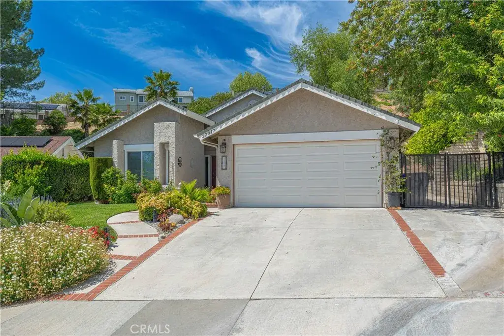 27917 Redwood Glen Road, Valencia, CA 91354 - #1