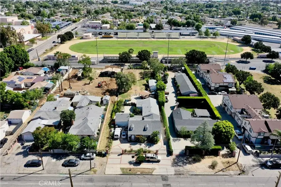 10918 Laurel Canyon, San Fernando, CA 91340 - #3