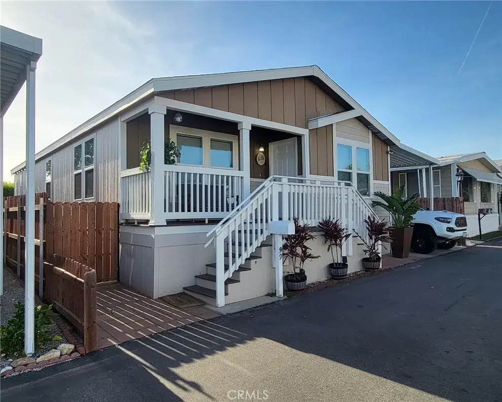 20652 Lassen #99, Chatsworth, CA 91311 - #1
