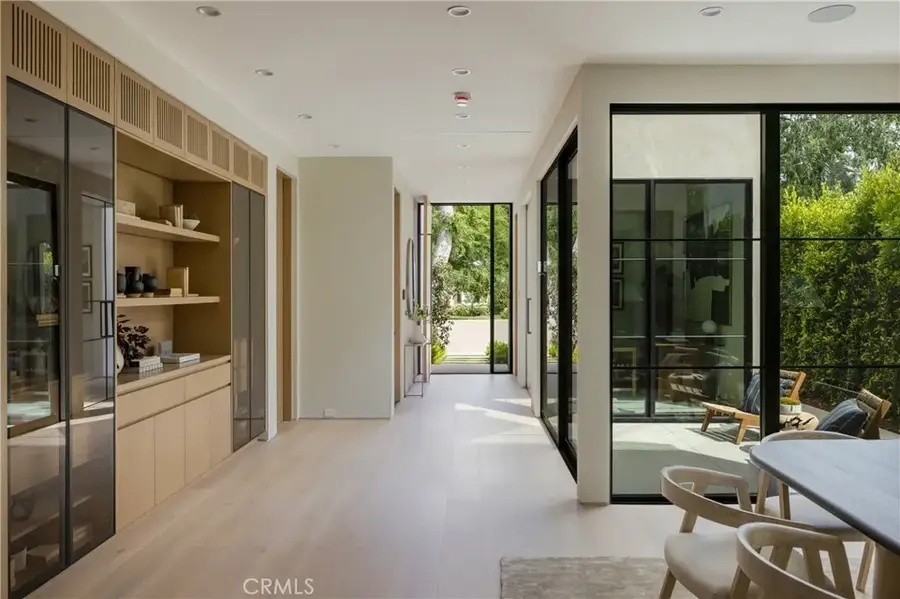 4245 Bellaire Avenue, Studio City, CA 91604 - #2