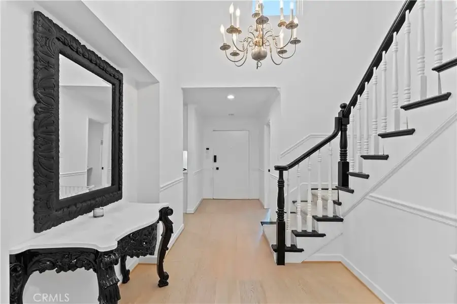 5931 Maury Avenue, Woodland Hills, CA 91367 - #3