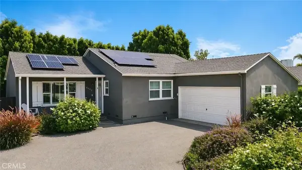 6458 Hanna Ave, Woodland Hills, CA 91303