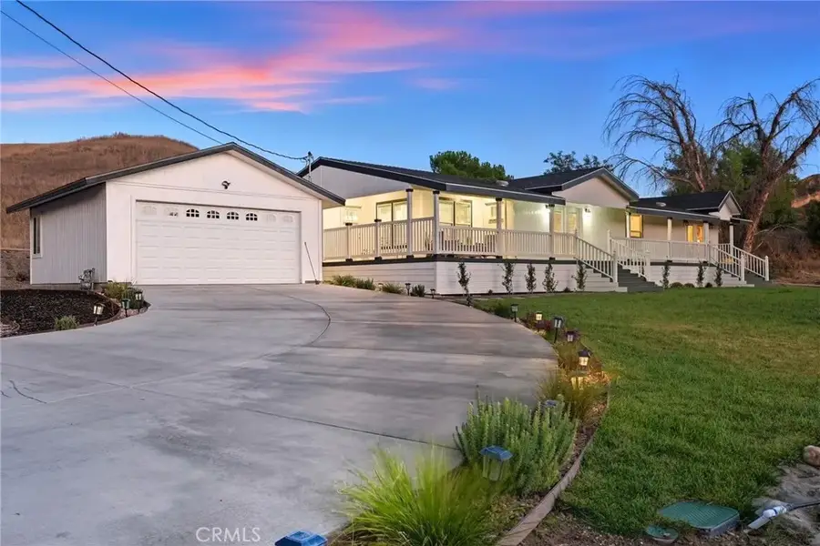 29626 Silver Street, Val Verde, CA 91384 - #3