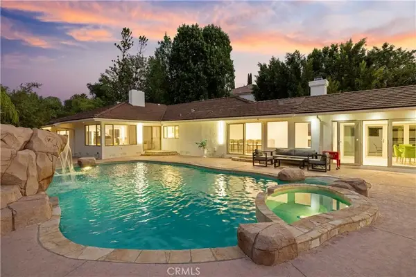 4651 Ellenita Ave., Tarzana, CA 91356