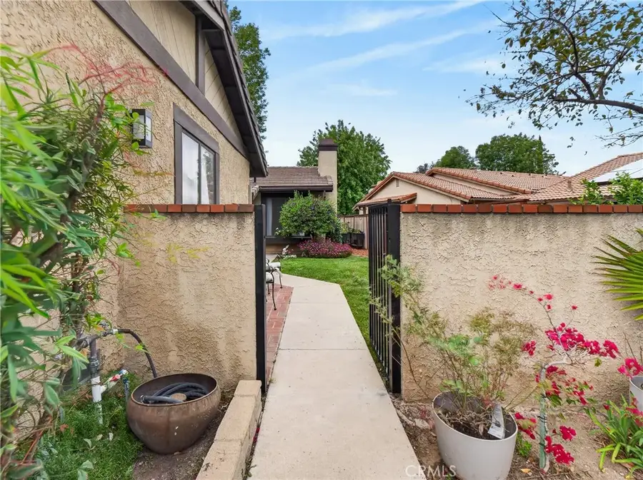 25819 El Gato Place, Valencia, CA 91355 - #2