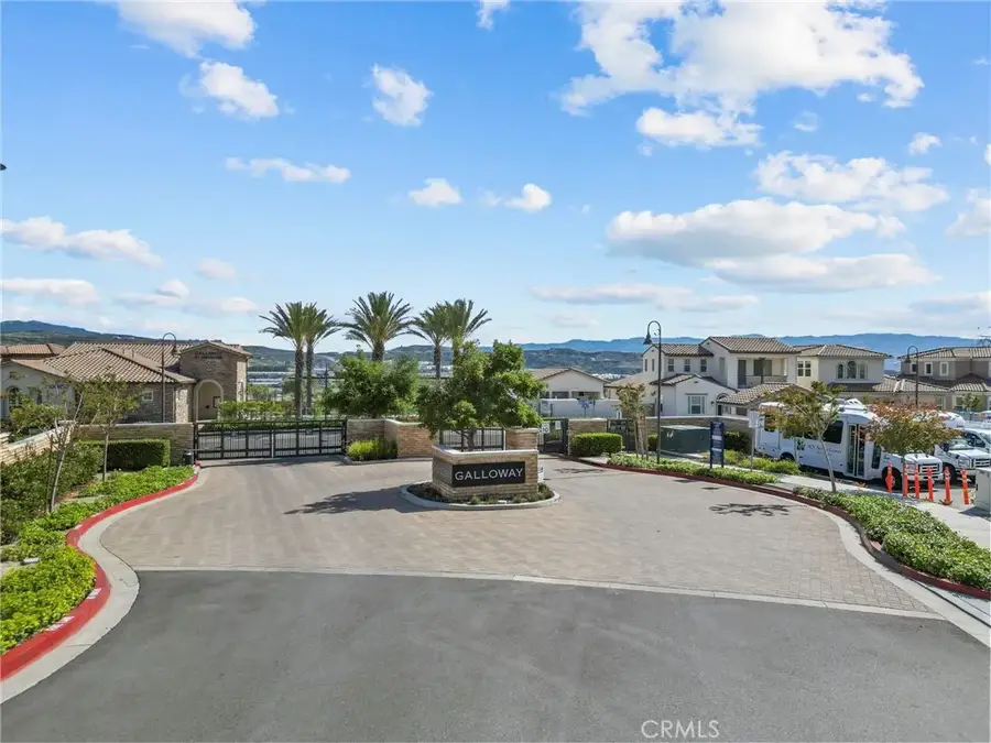 20560 Galloway Drive, Saugus, CA 91350 - #3