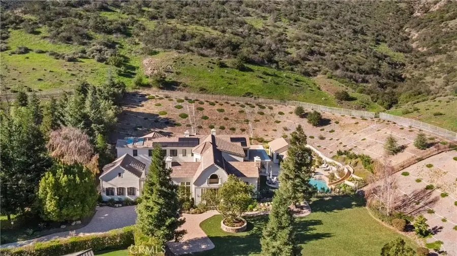 1005 Cheshire Hills Court, Westlake Village, CA 91361 - #2